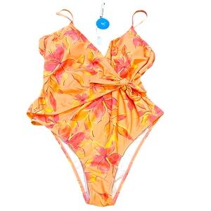 Cupshe Fit and Comfort one piece women's swimsuit XL built in bra NWT